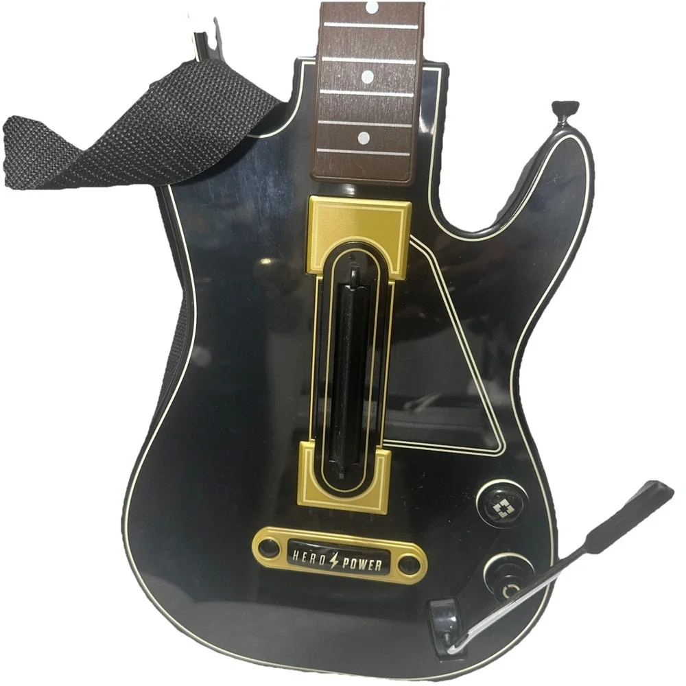 Activision Guitar Hero Live Wireless Controller Black Gold 6-Button No Dongle